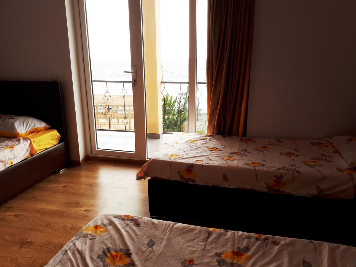 Kobuleti Lalima House Hotel Екстериор снимка